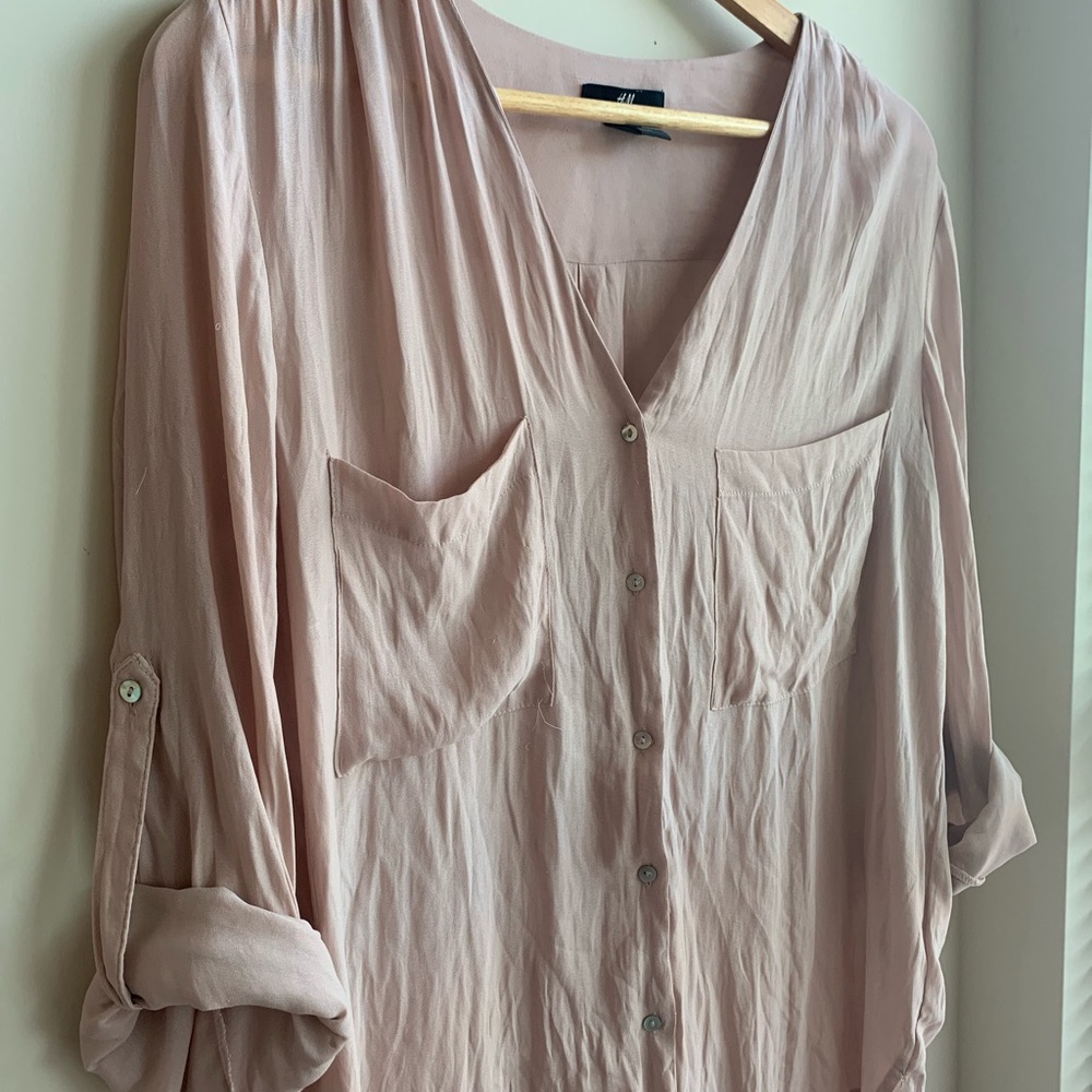 Light pink/Cream clolor blouse